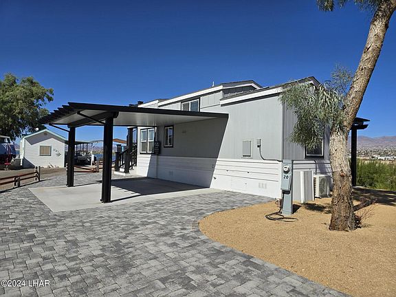 2nd image of 1534 Beachcomber Blvd #H20