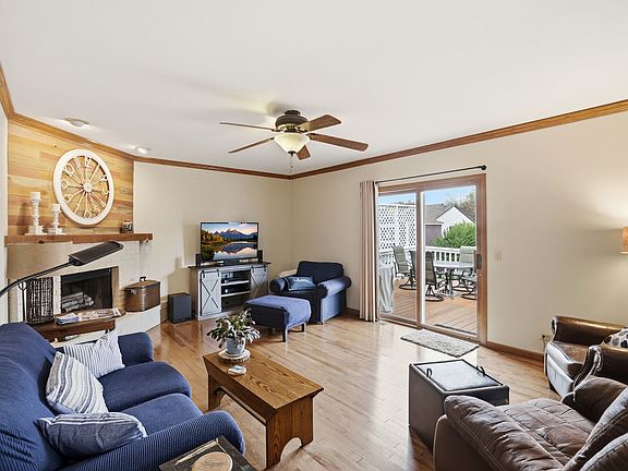 4th image of 637 N Lyle Ave