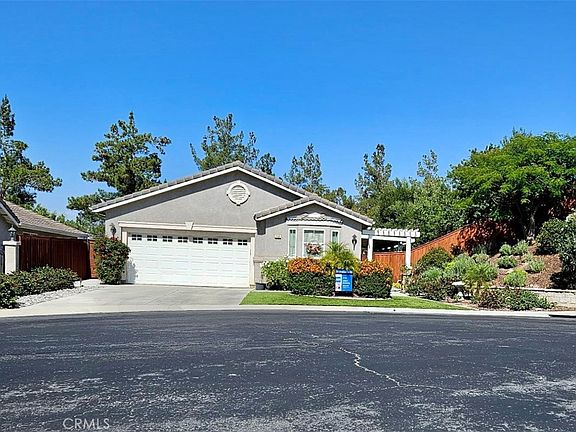 3rd image of 140 McCarron Way