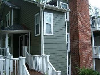 3rd image of 2166 River Heights Ct