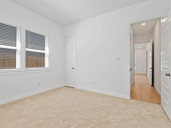 4th image of 8294 Boundary Waters Dr #B