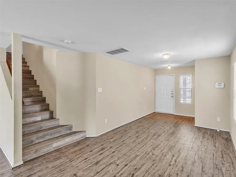 12830 Windy Summer Ln — Photo 8