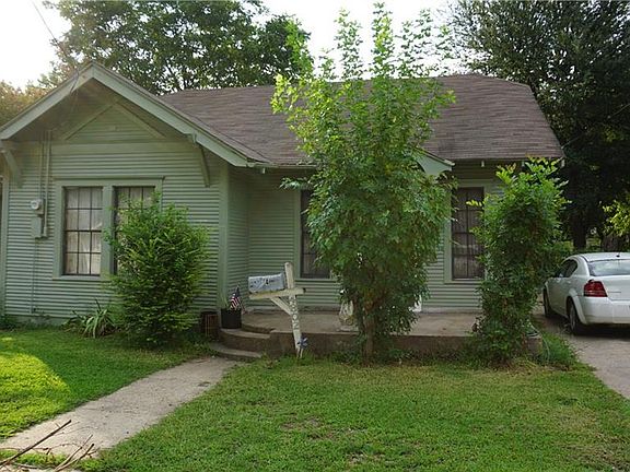 3rd image of 4802 Belmont Ave