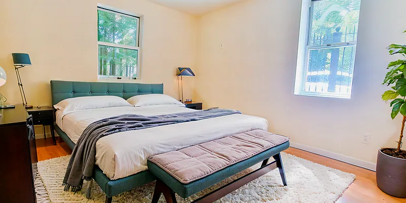 Rented by Senator Realty Estates Inc | media 1