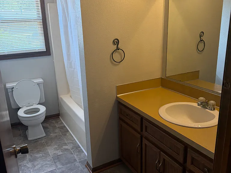 4643 Billmar St SW — Photo 11