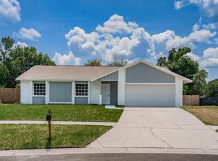 301 Black Oak Ct, Seffner, FL 33584