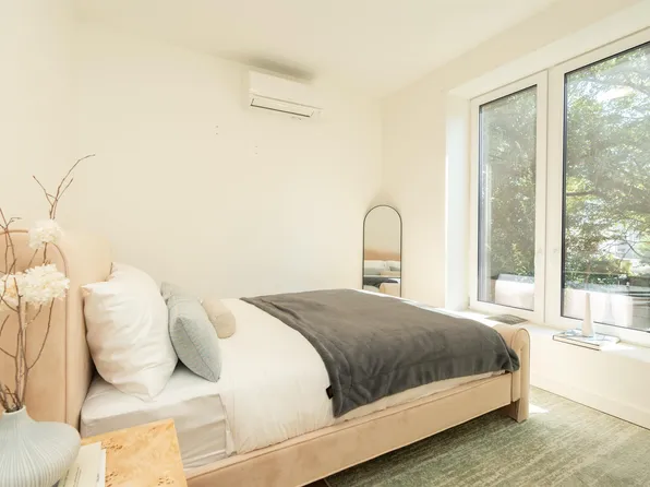 328 Pacific Avenue image 19 of 43