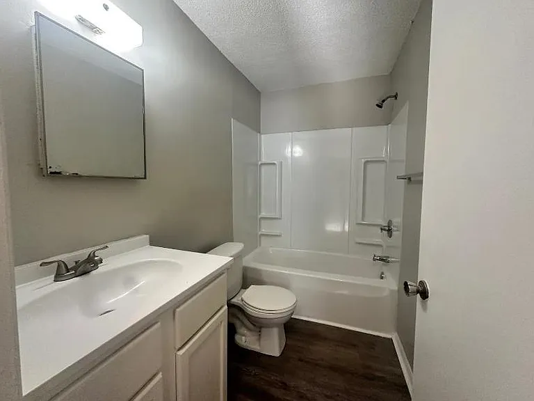 1448 Nottingham Rd — Photo 10