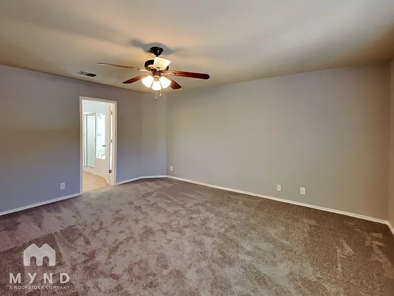 8606 Eagle Peak — Photo 13
