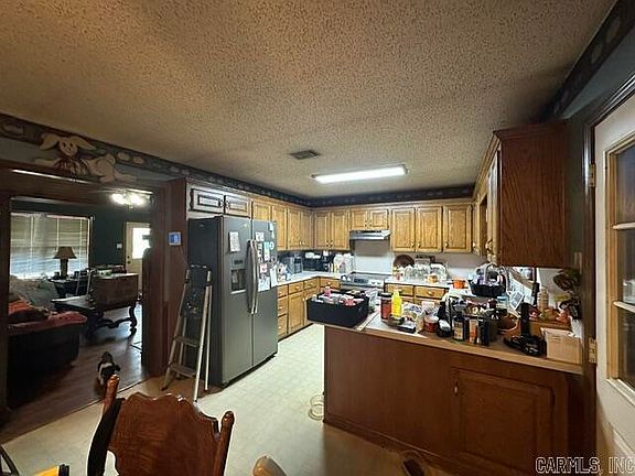 5th image of 225 Kildee Rd