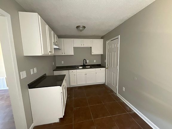 4th image of 3349 Kristy Dr