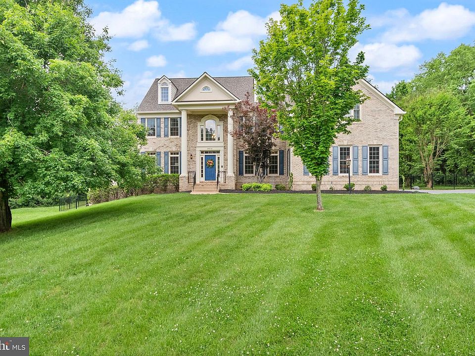 1st image of 39716 Golden Springs Ct