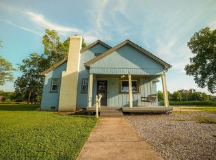 101 Christian Ln, Hazel, KY 42049