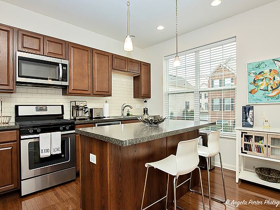 4th image of 226 Lionel Dr #226