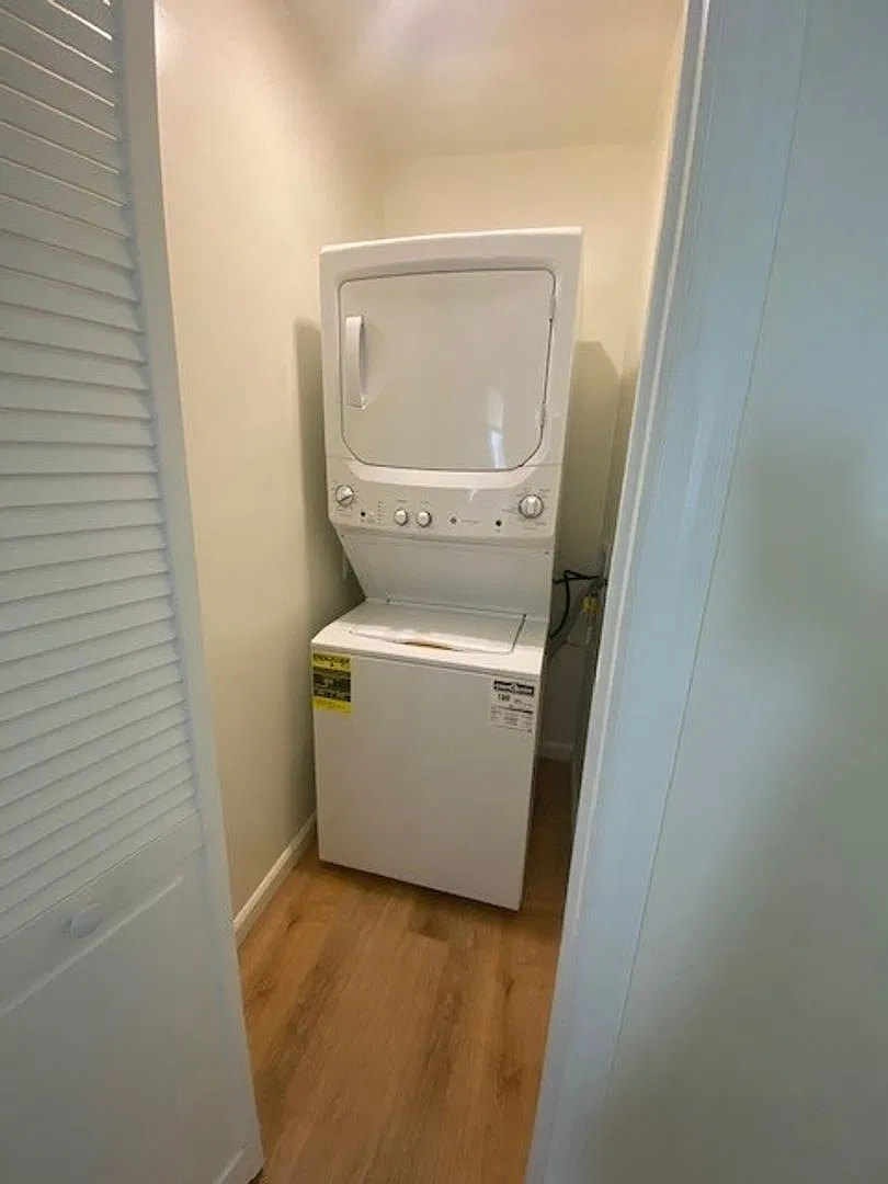 4407 Kirkham St Unit 3 - Image 3