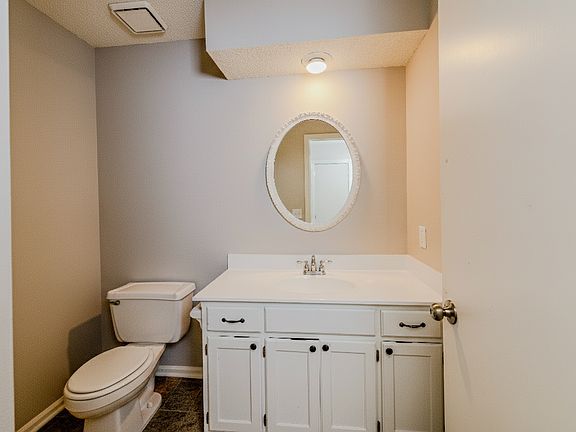 5th image of 6811 W 149th Ter