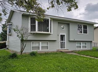 603 31st St NE, Rochester, MN 55906