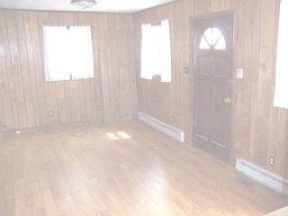 4th image of 141 Stowe Ln
