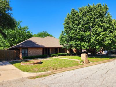 5209 Morris St, Fort Worth, TX, 76112