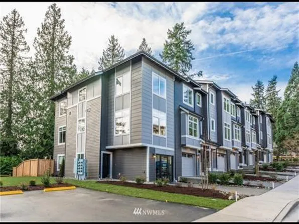 19403 7th Ave W, Lynnwood, WA 98036