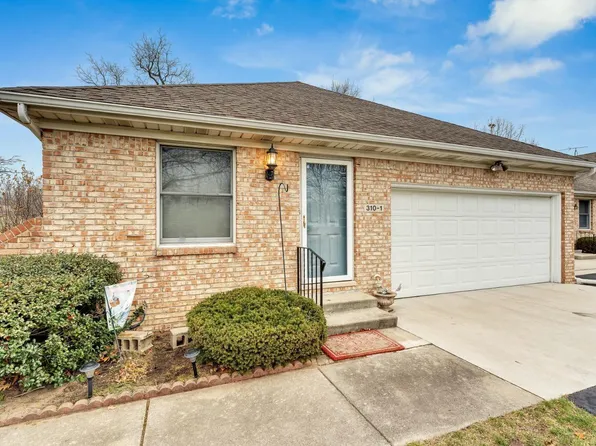 310 8th St SE #C, Demotte, IN 46310