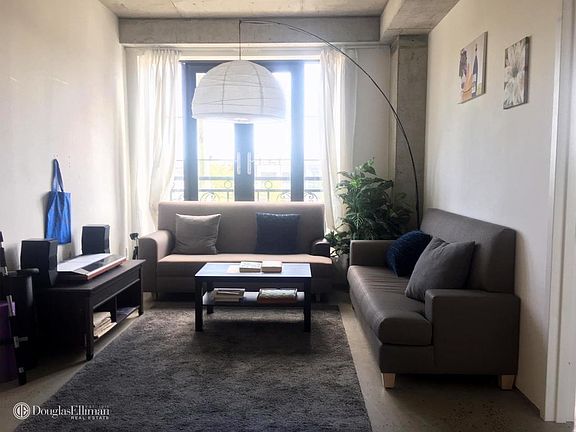 2nd image of 87 Wolcott St APT 3B