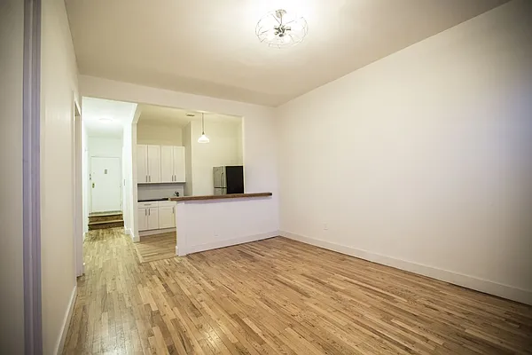 Rented by Wyckoff Heights Realty Inc. | media 8