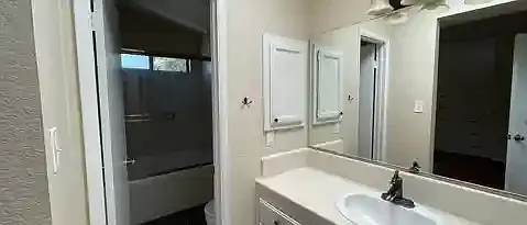 9001 Coulter Ct — Photo 12