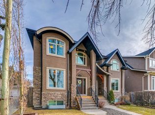 3514 W 3rd St NW, Calgary, AB T2K 0Z6