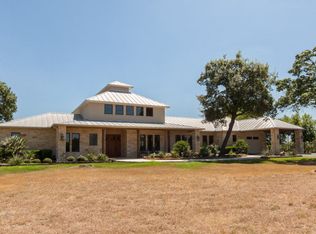 628 River Oaks Dr, Blanco, TX 78606