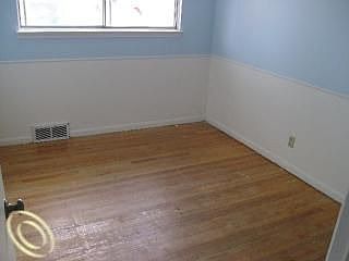 2nd image of 25024 Huron St