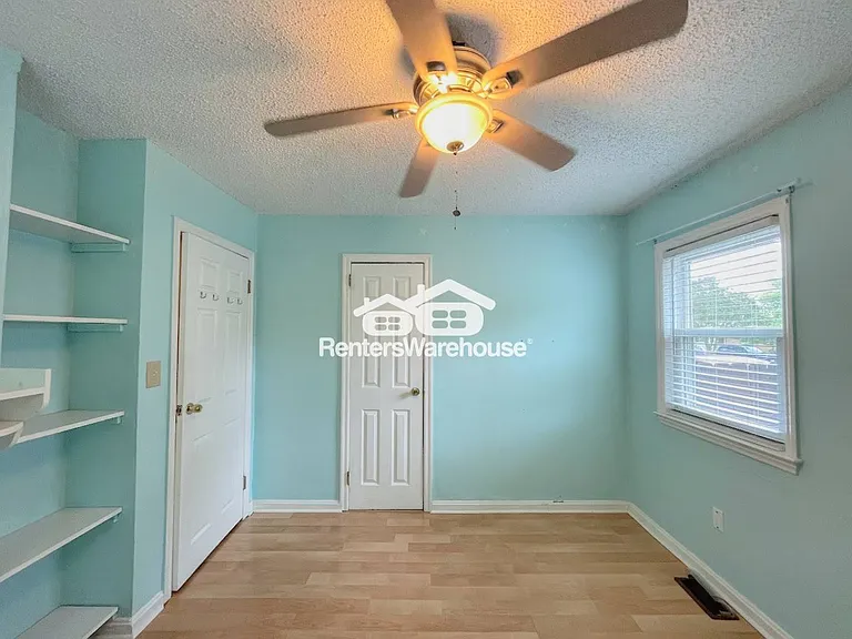 8455 Radnor Rd — Photo 25