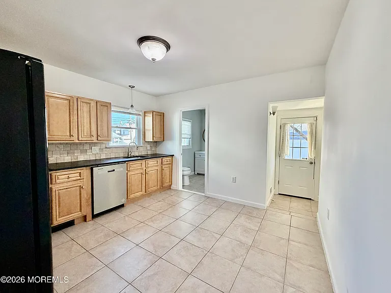 403 Park Place Ave #1 — Photo 11