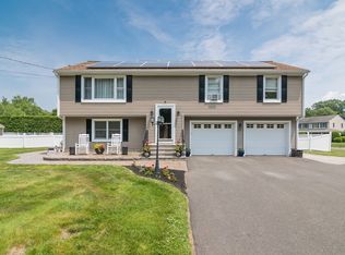 342 Barry St, Feeding Hills, MA 01030