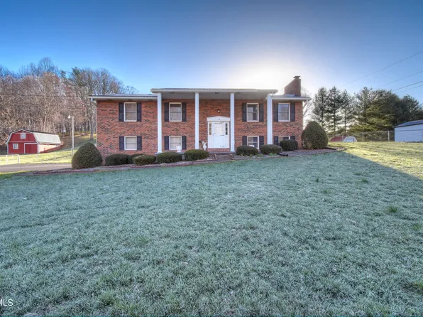 118 Water Tank Hill Rd, Johnson City, TN 37604