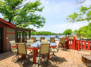 45 Holiday Dr, Sunrise Beach, MO 65079