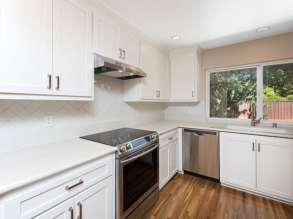 5th image of 1473 Ilikai Ave
