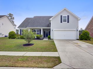 2054 Triple Crown Ln, Ridgeville, SC 29472