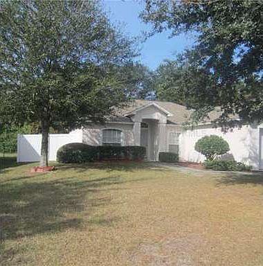3rd image of 1665 Caroline Ct
