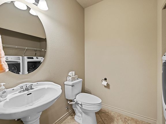 5th image of 9505 Vincenzo Dr