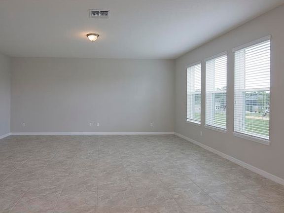 3rd image of 14460 Brushwood Way