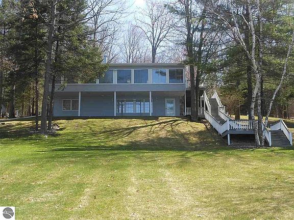 4th image of 3056 N Ogemaw Trl