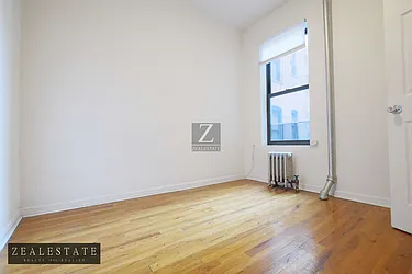 Rented by ZealEstate Group Inc