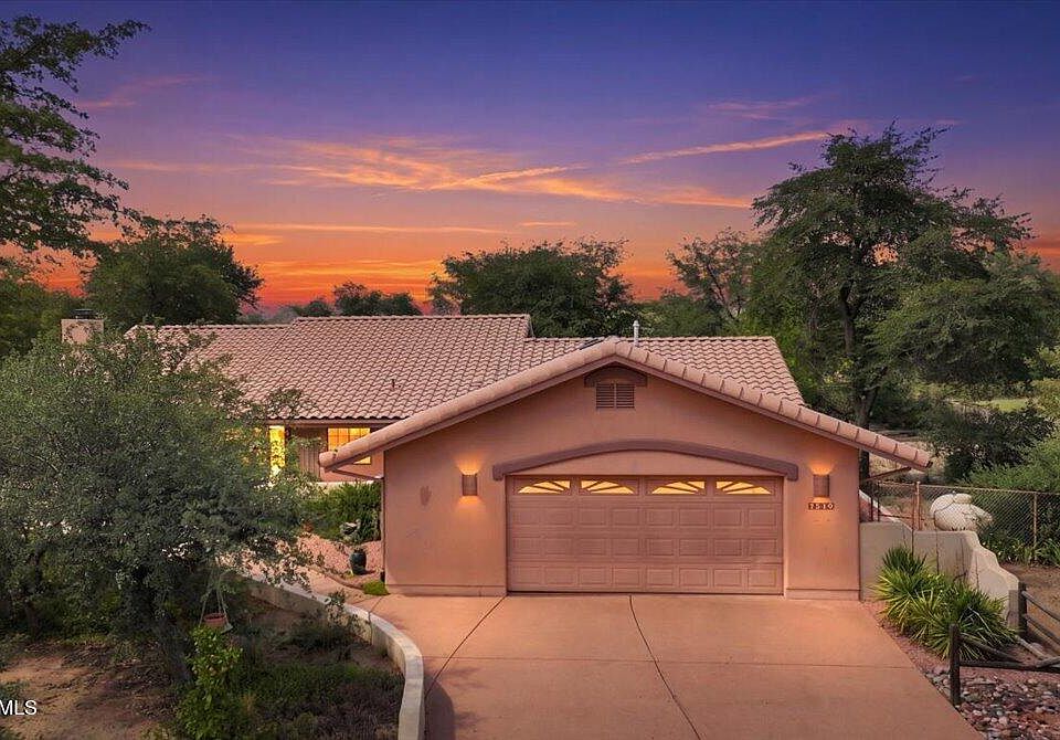 1st image of 2470 W Twinoaks Dr