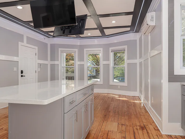 15 Bishop St #1 — Photo 3