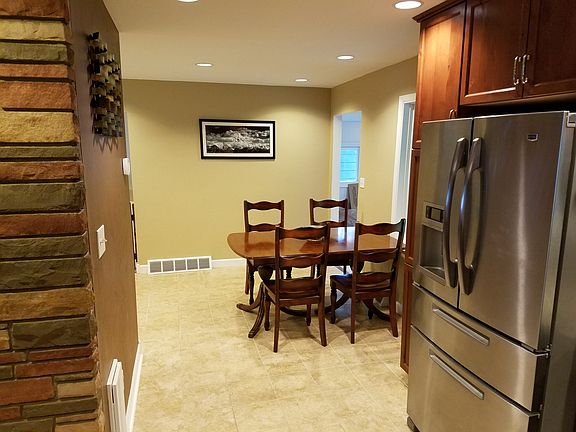 4th image of 2924 Macona Ln