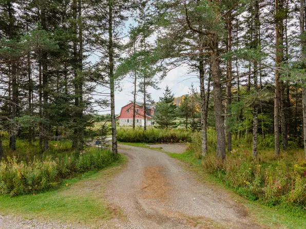 120 W Maggie Ln, Crystal Falls, MI 49920