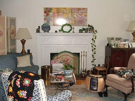2nd image of 16 Frederick St #2
