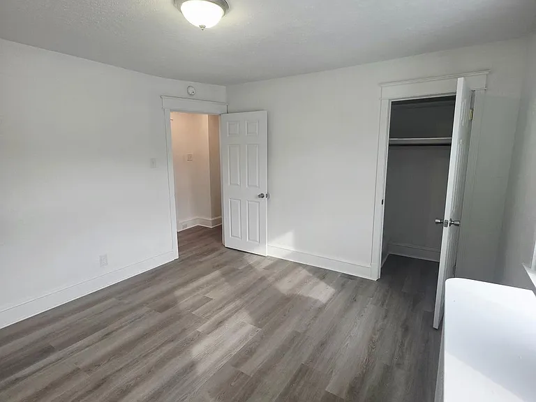 6965 Clinton Rd — Photo 12