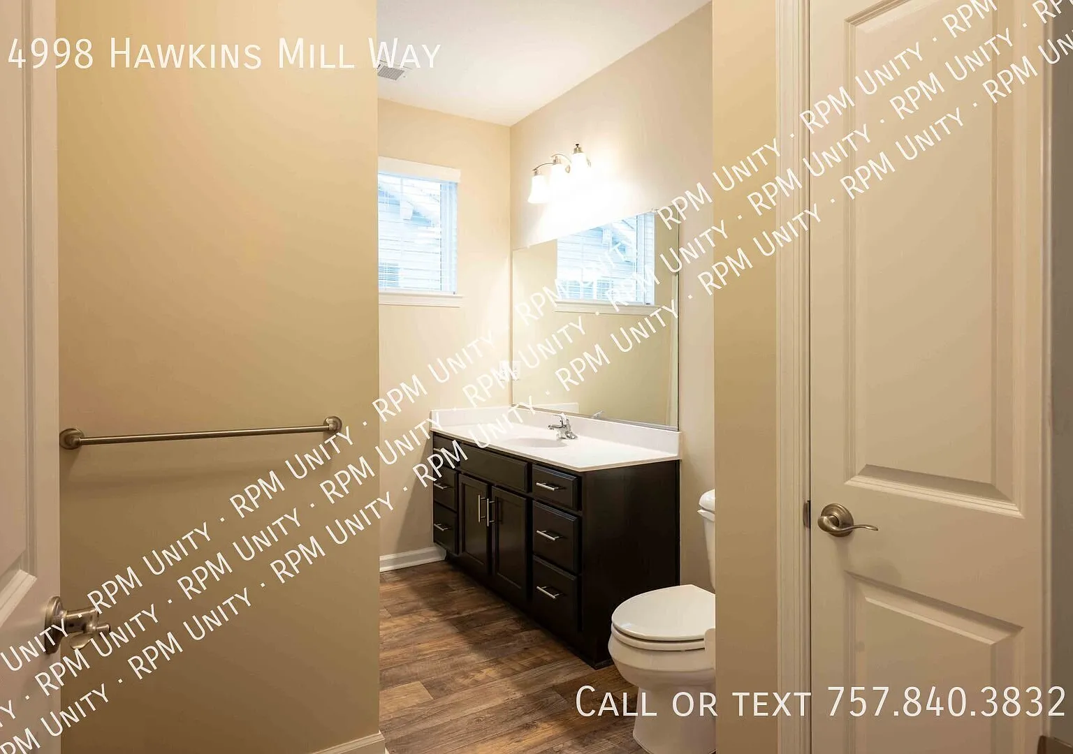 Beautifully Maintained Virginia Beach Condo — Photo 2